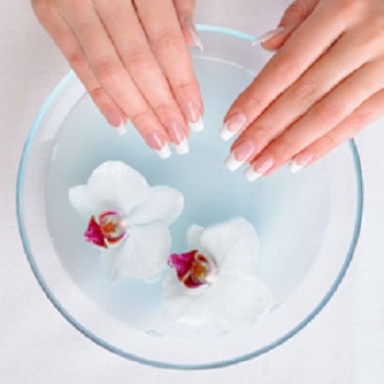 REGAL NAILS SALON & SPA - DIPPING